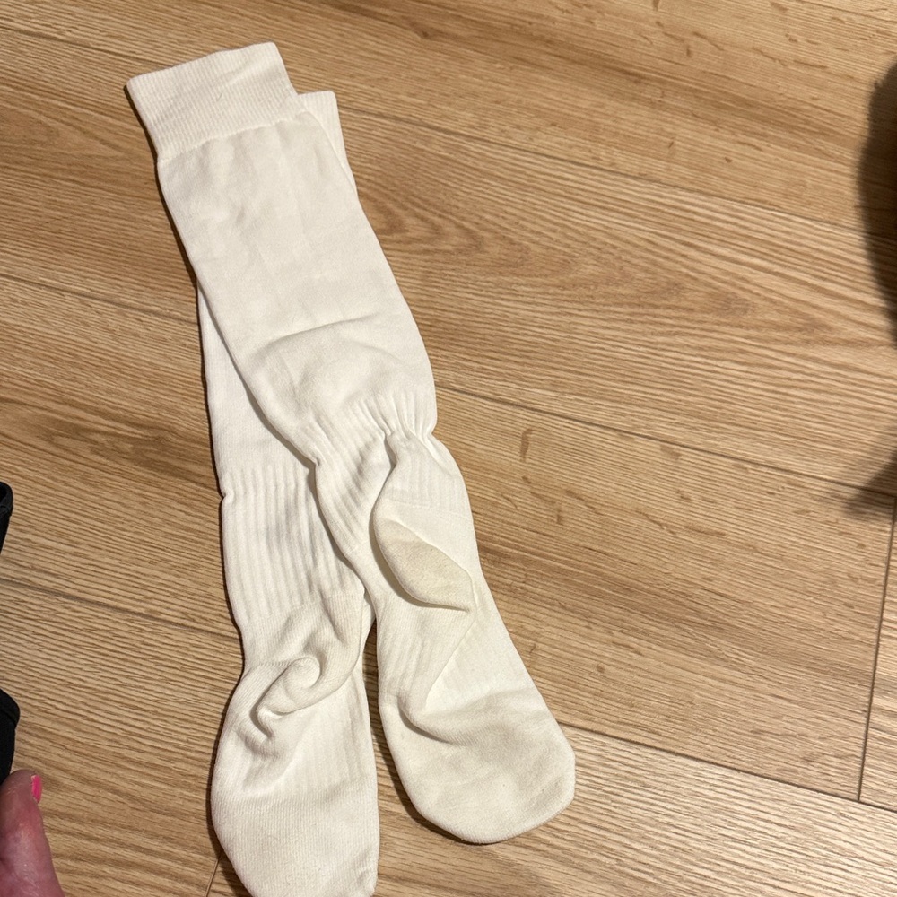 Nike White Crew Athletic Socks with Black Swoosh - Picture 5 of 5